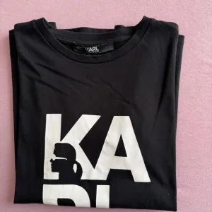 Karl Lagerfeld UNISEX crna majica