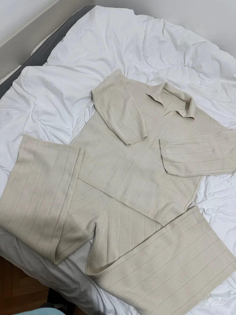 Vanitys trikotazni komplet