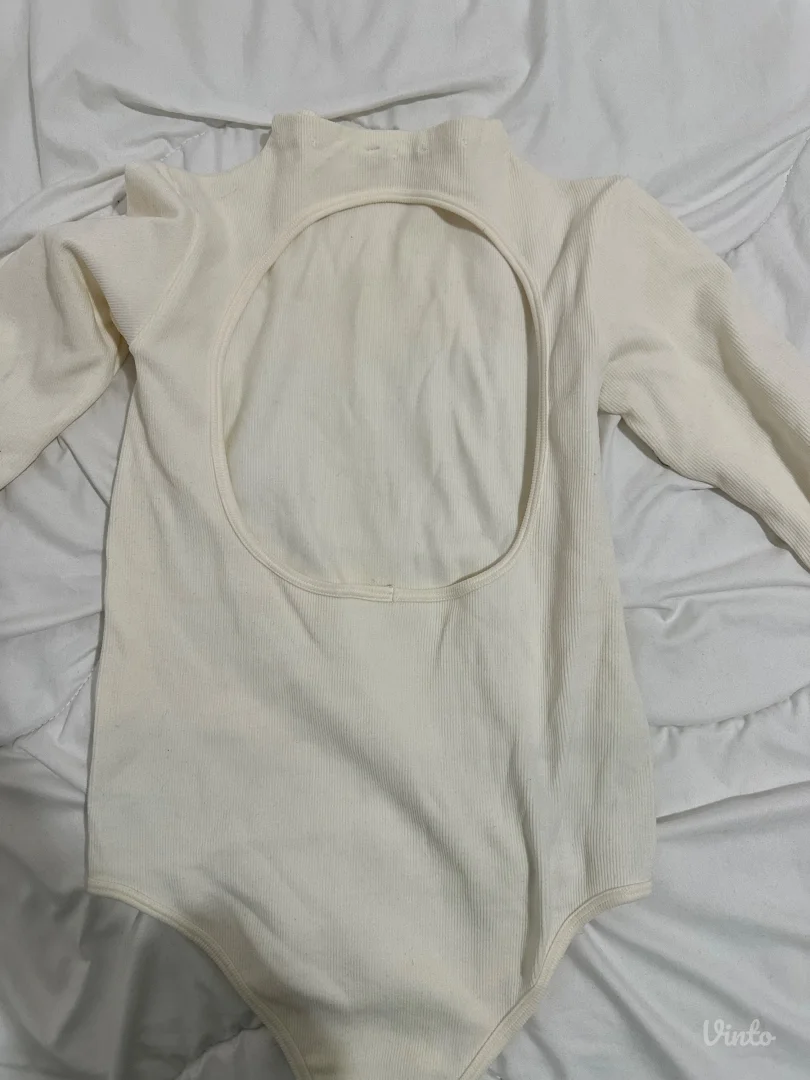 Zara bodi golih ledja