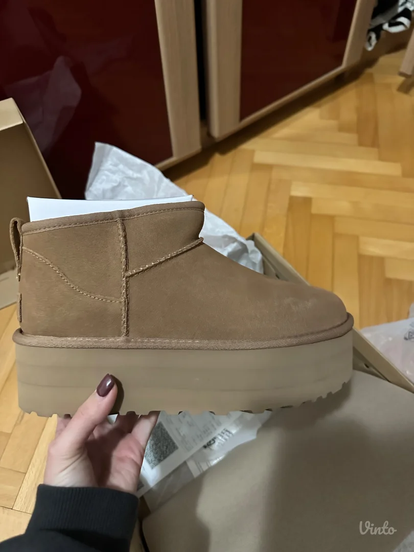 Ugg ultra mini platform