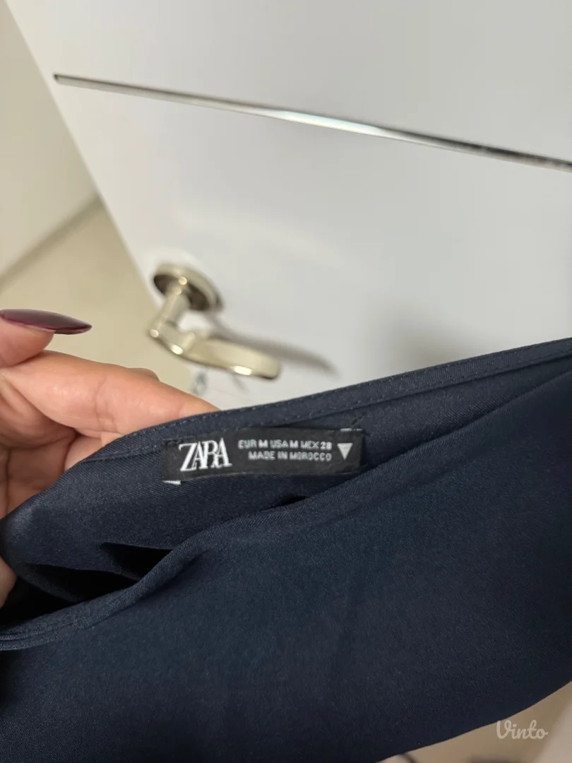 Zara asimetrican top