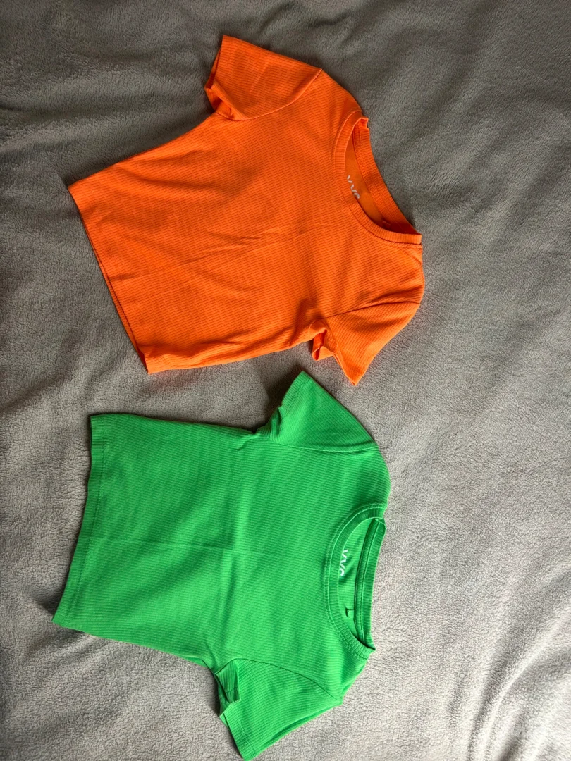 New Yorker dve majice XXS