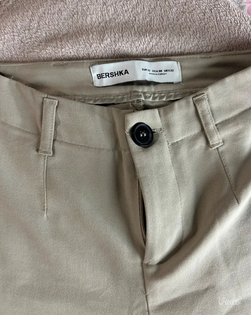 Bershka krem pantalone-32