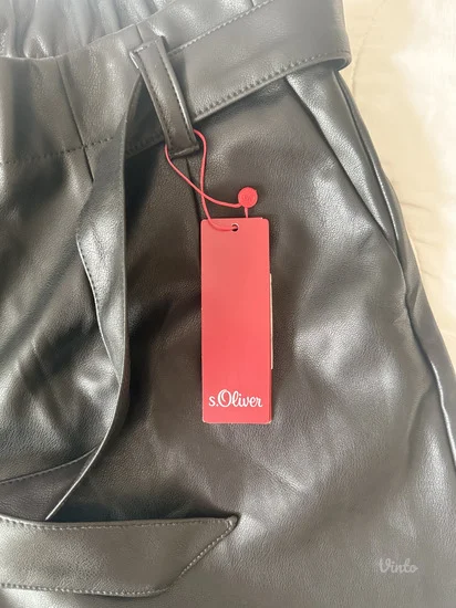 *NOVO* sOliver kožni šorc