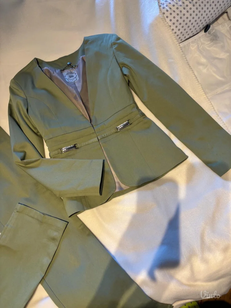 Zeleni komplet