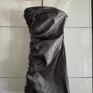 Calvin Klein mini haljina