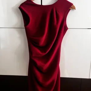 Bordo haljina