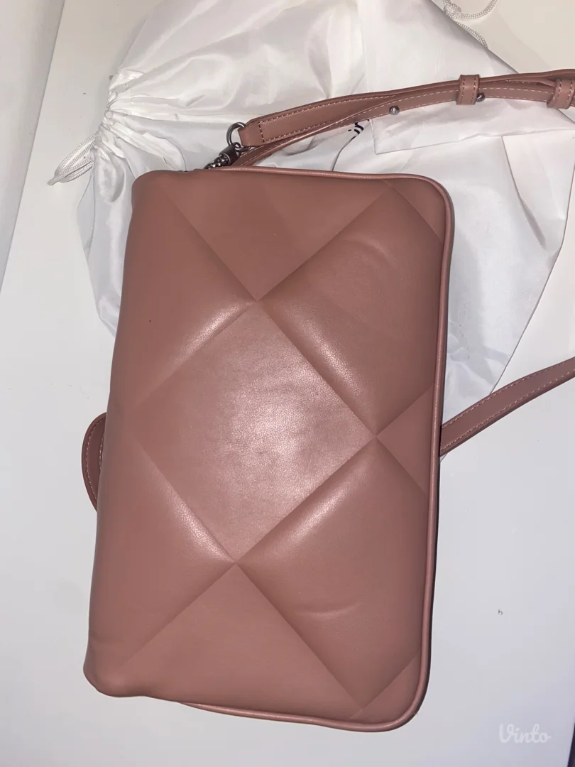 Calvin Klein Re-lock shoulder bag