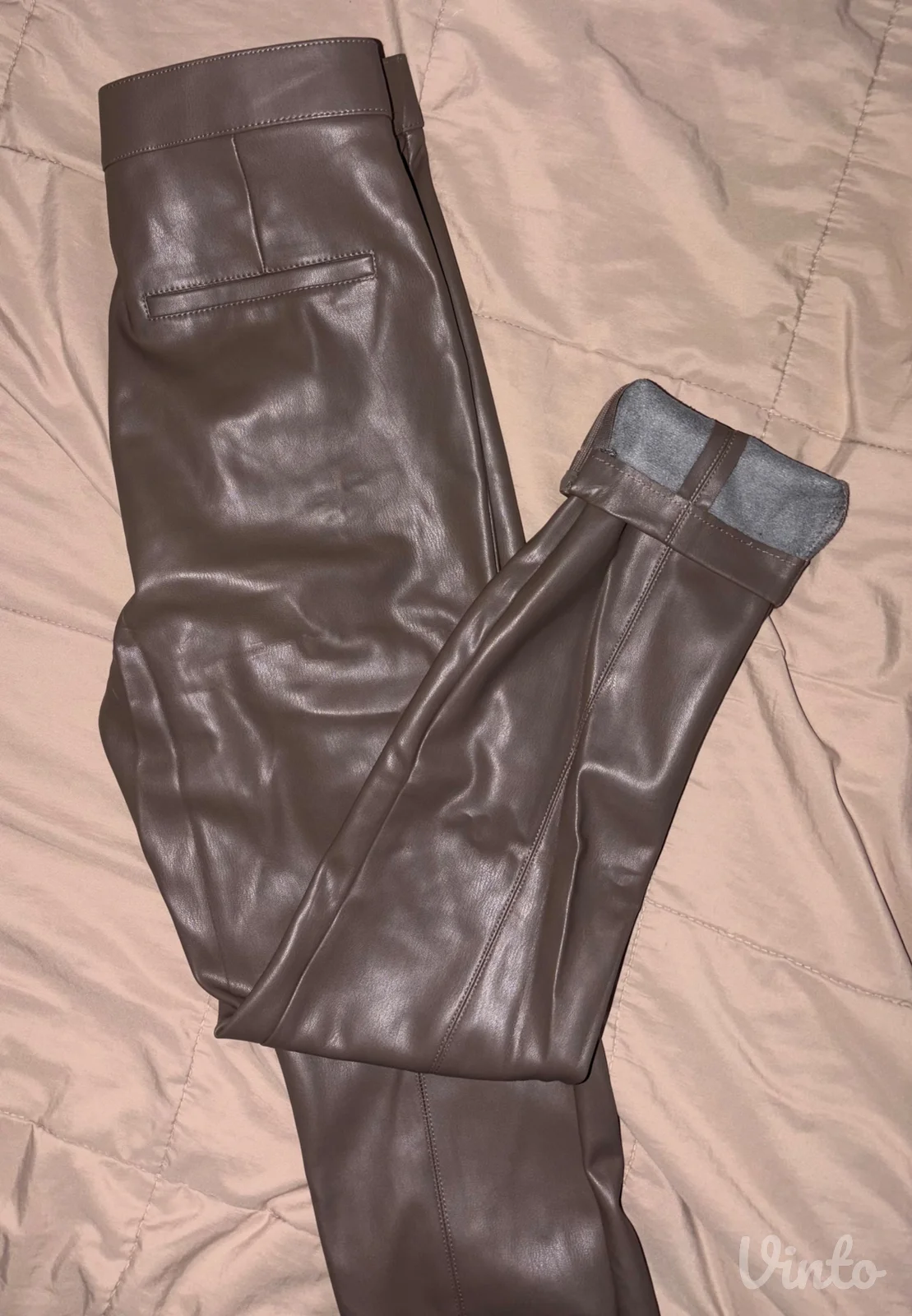 Zara kožne pantalone/helanke, M