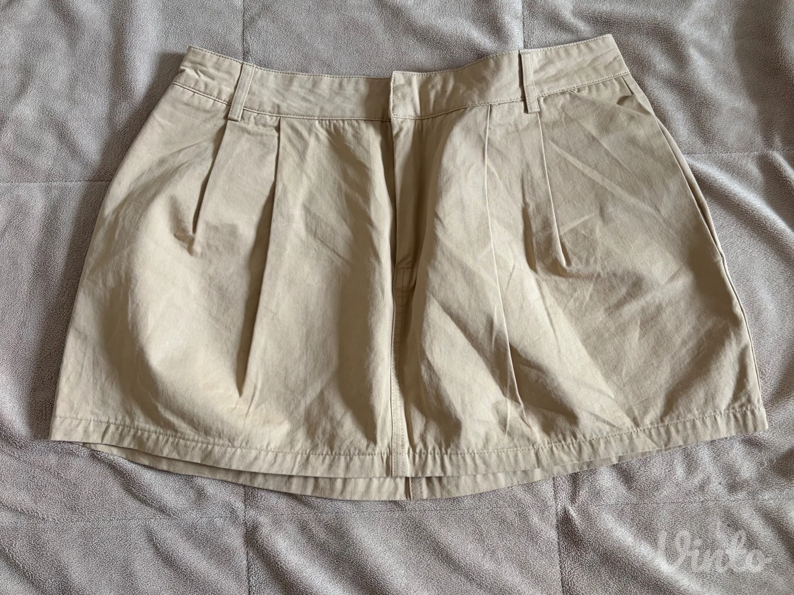 Zara mini suknja, M
