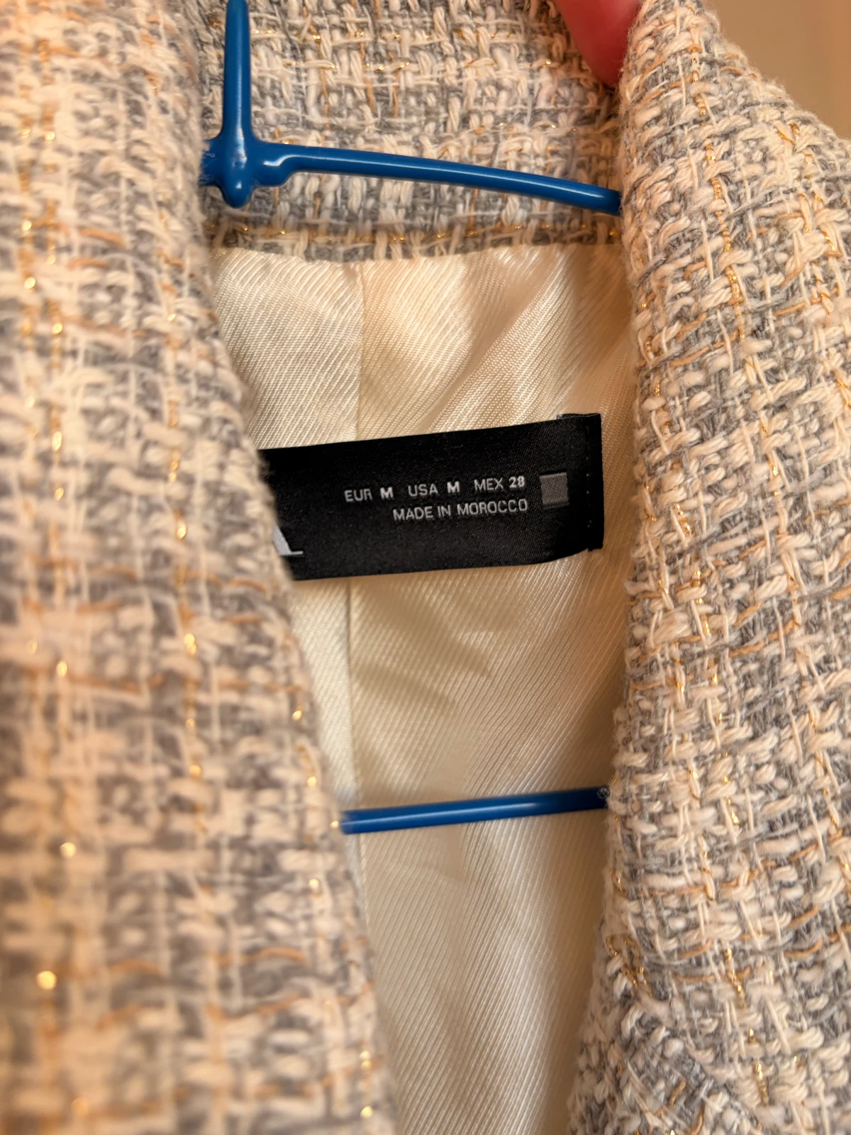 Zara sako, M