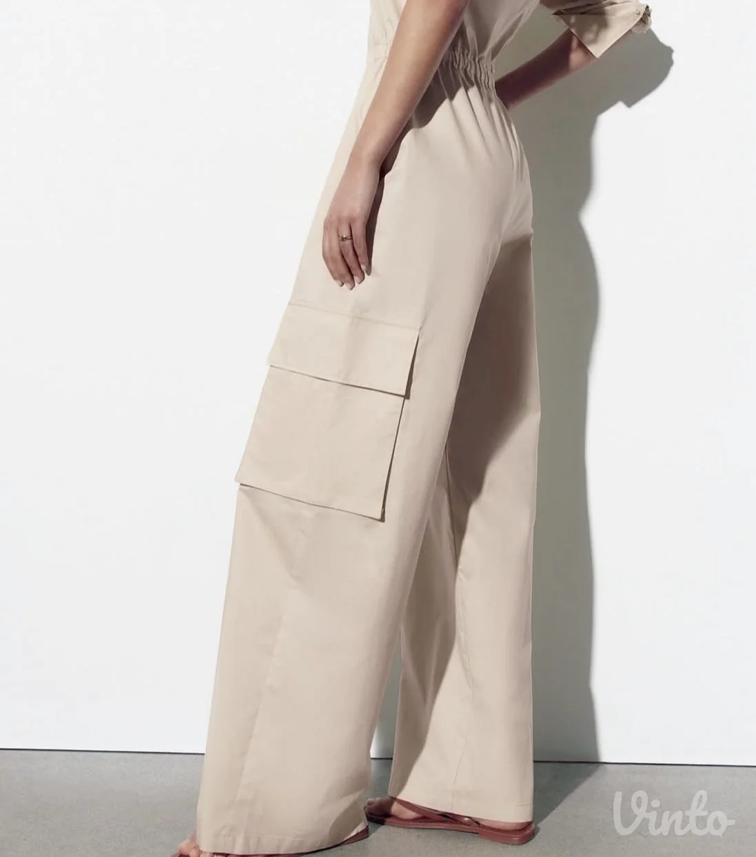 Zara kombinezon, S