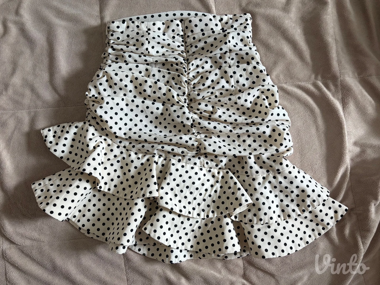 Zara mini suknja, XS