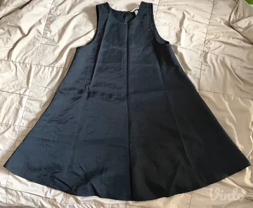 H&M crna mini haljina