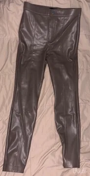 Zara kožne pantalone/helanke, M