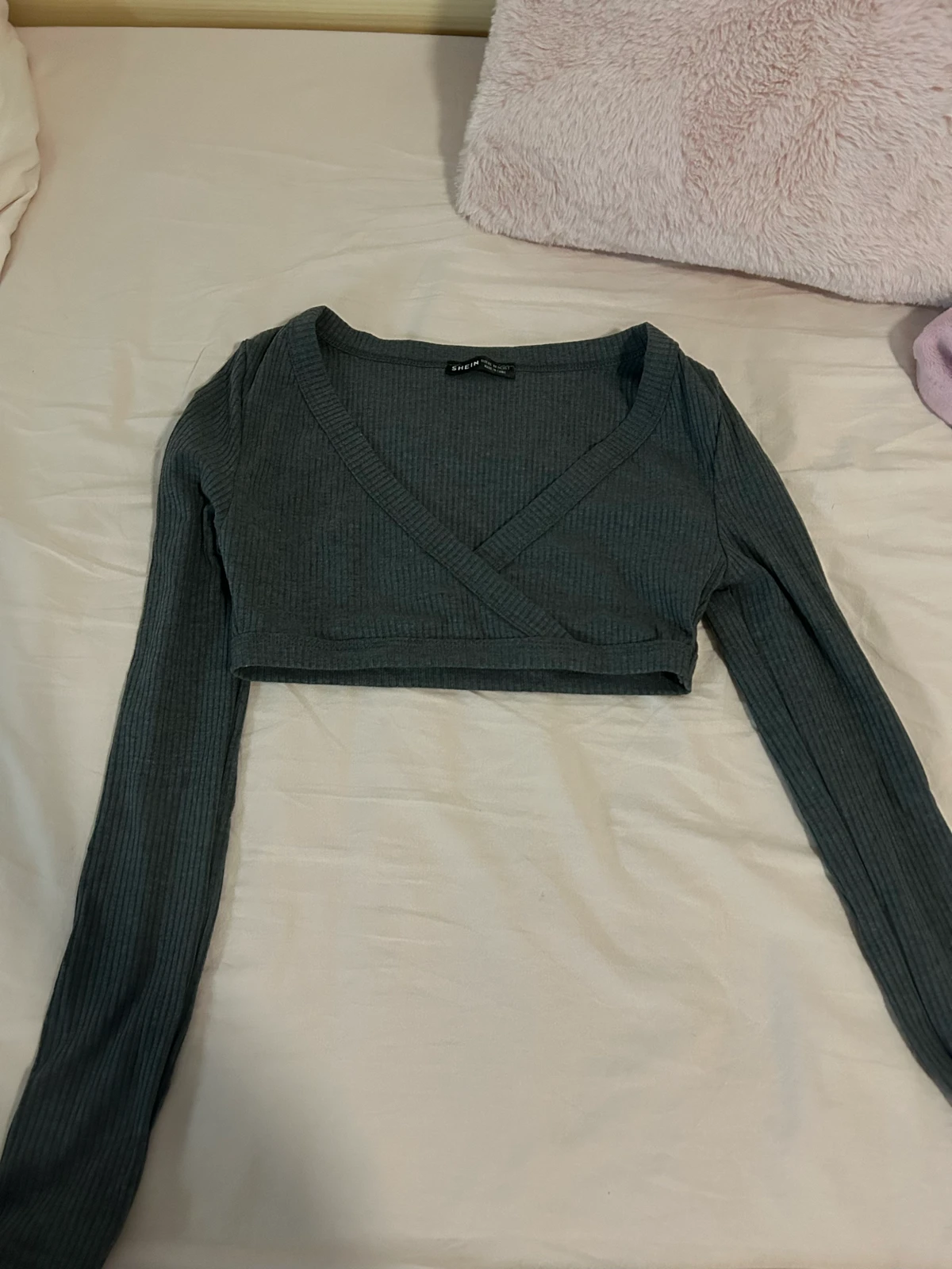 Shein - grey top XS