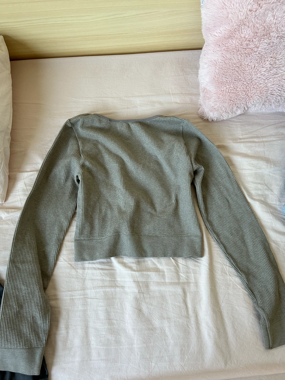 H&m - majica S