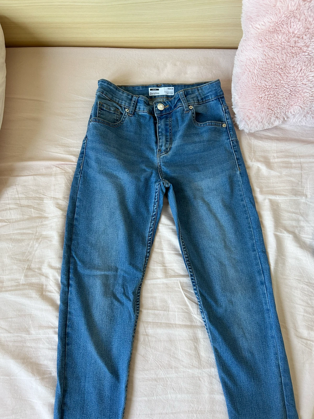 Bershka - push up skinny jeans 36