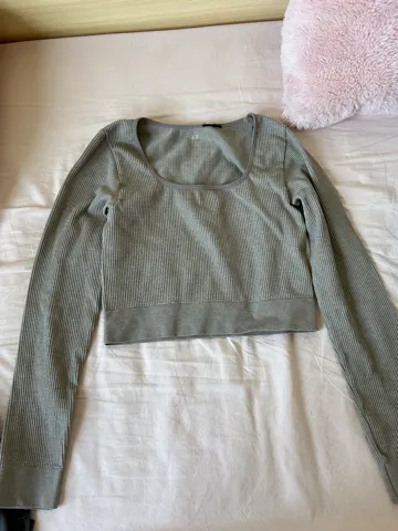 H&m - majica S