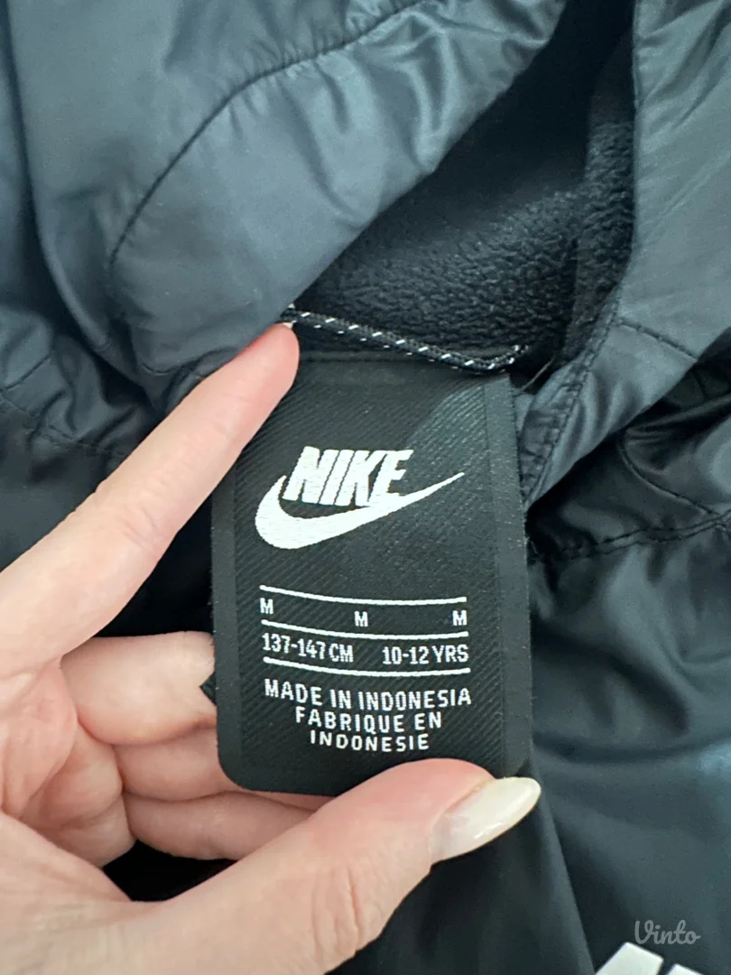 Nike decija jakna