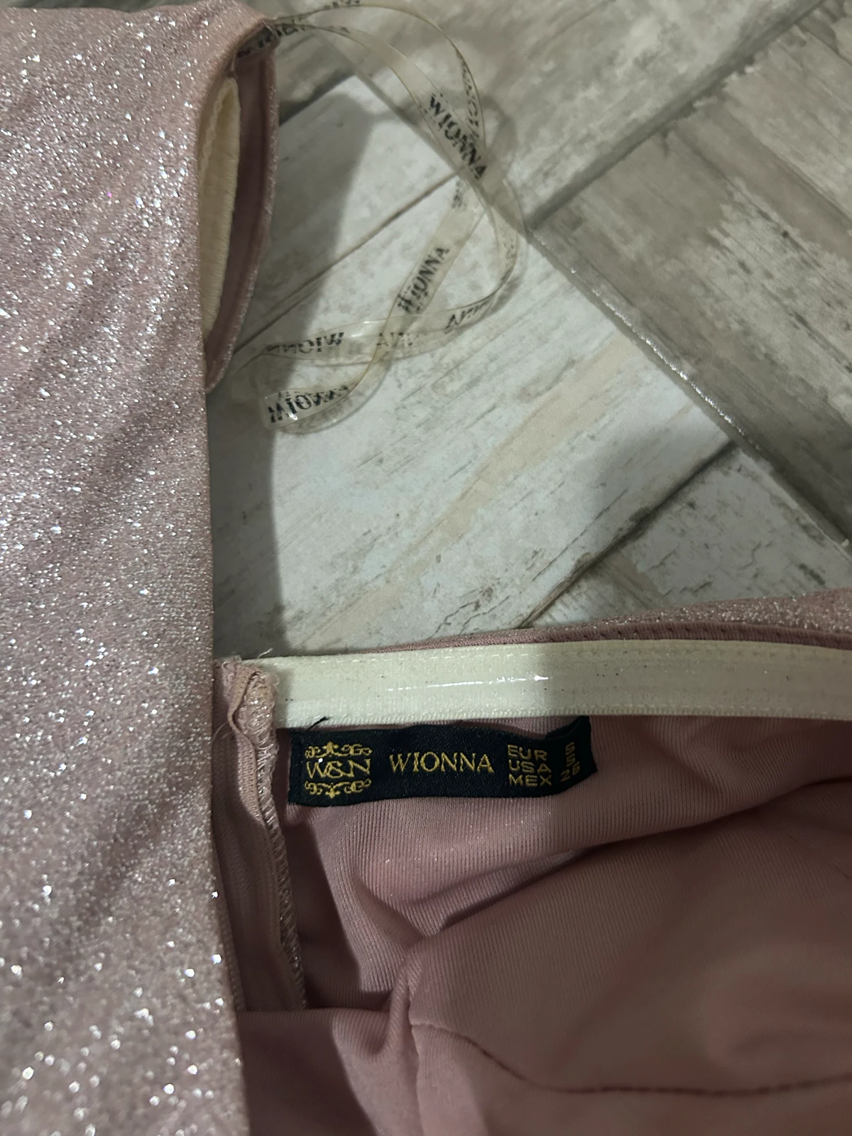 Wionna roze haljina S veličine