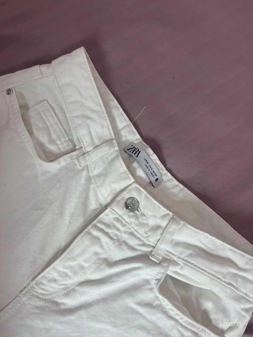 Zara-ženske farmerke