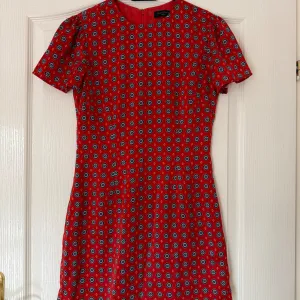 House of Harlow 1960 x REVOLVE mini haljina (Original)