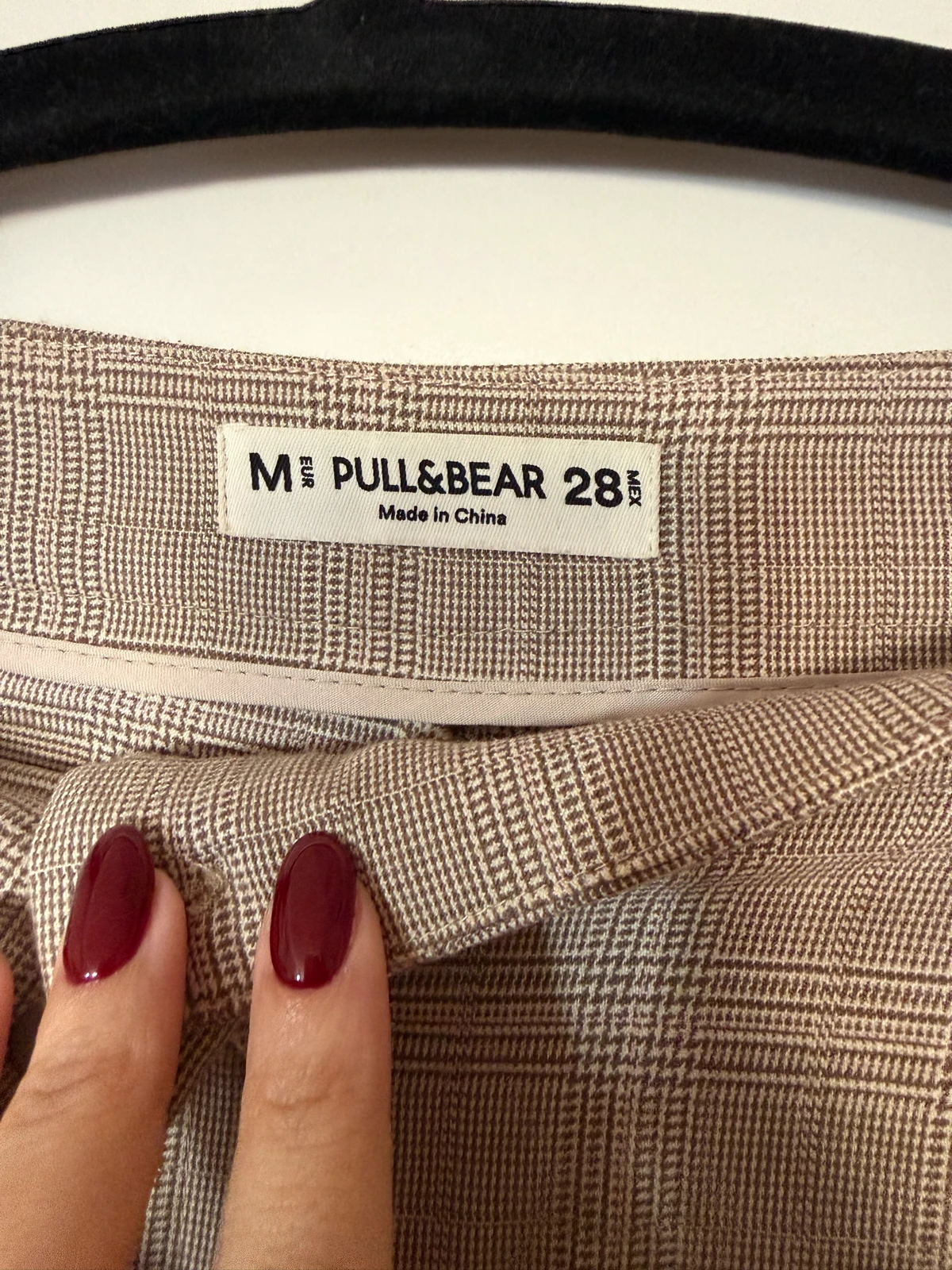 Pull and Bear pantalone, velicnina M