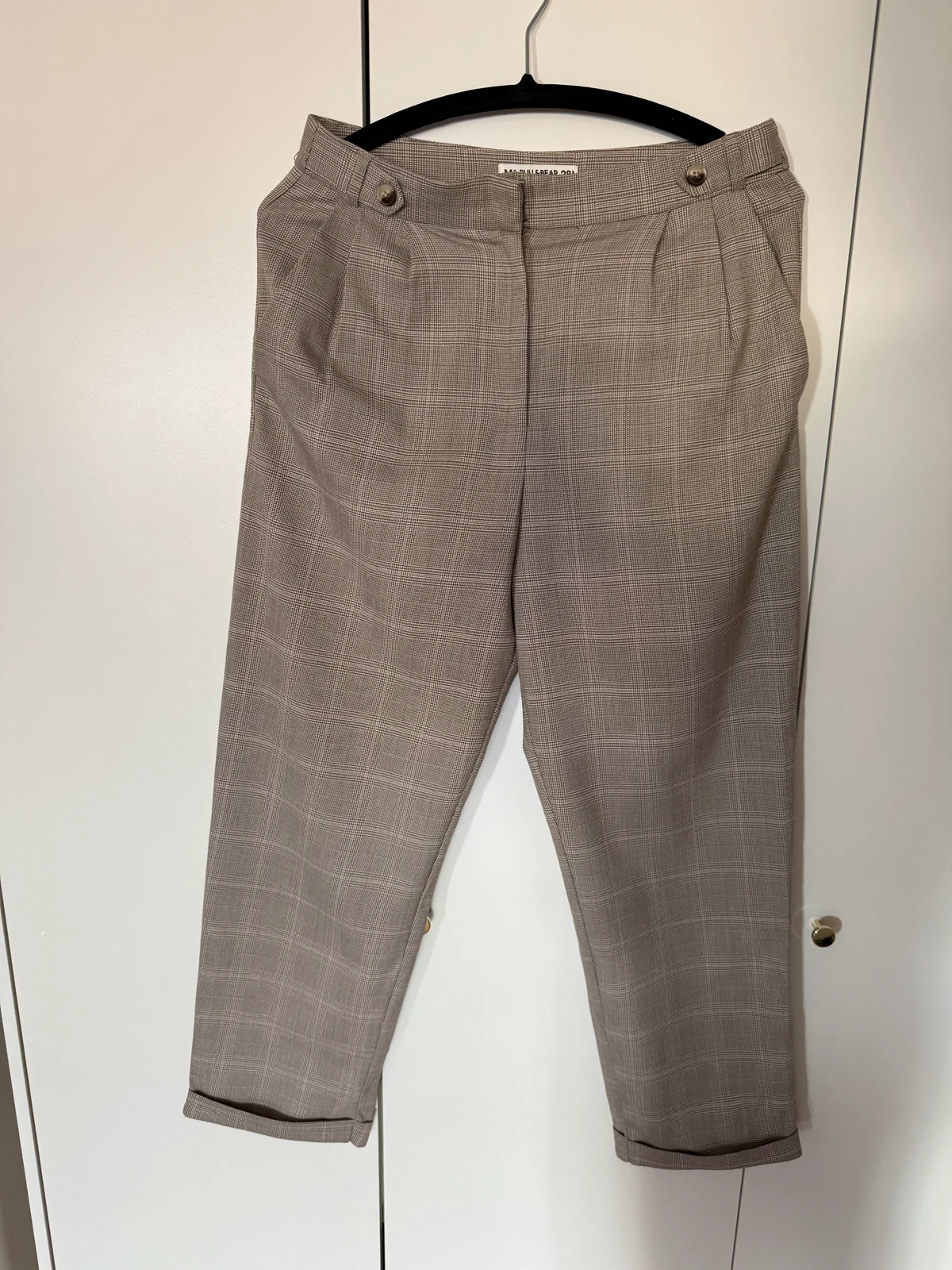 Pull and Bear pantalone, velicnina M