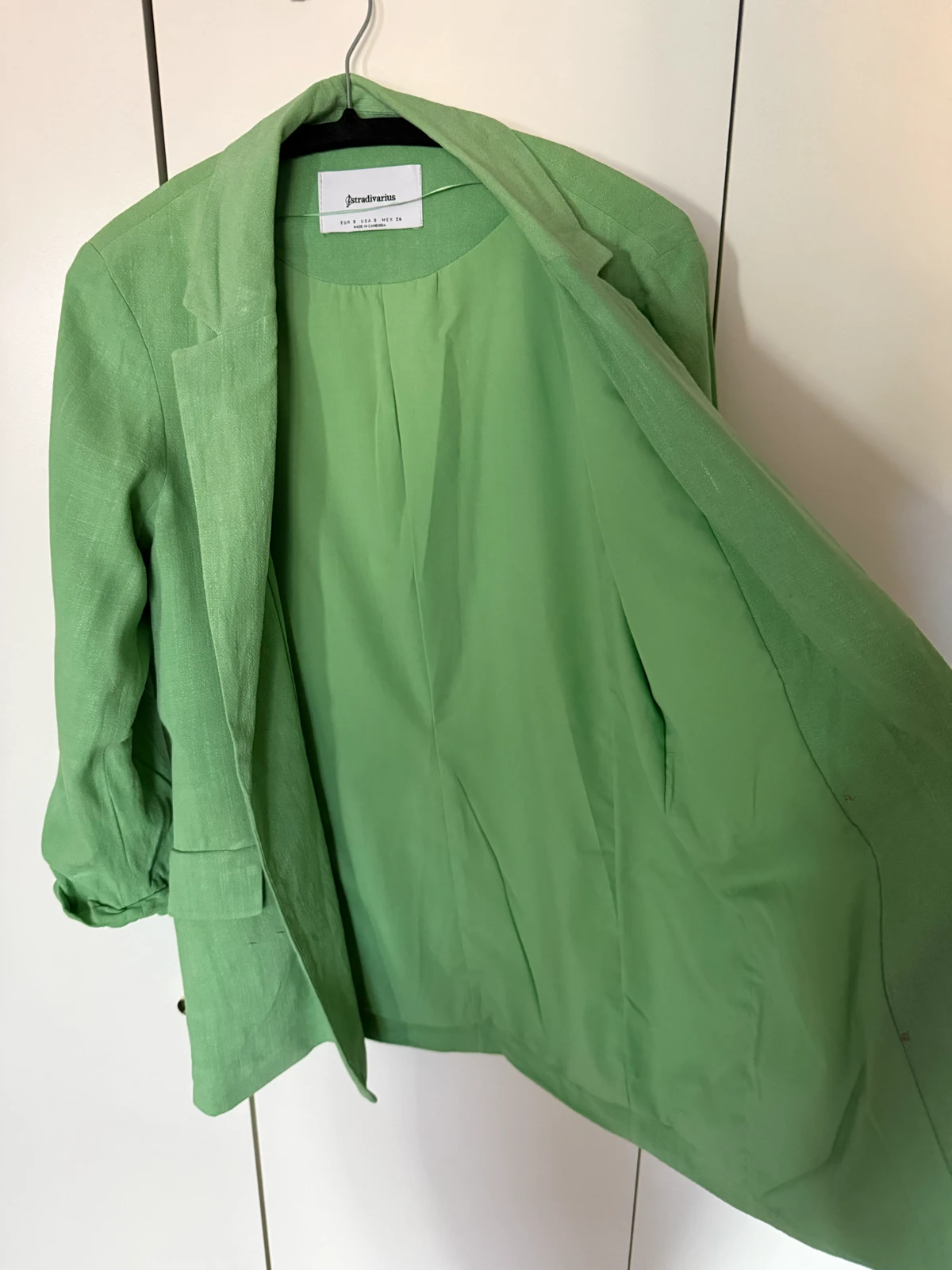 Stradivarius tanji sako, S