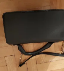 New yorker crna torbica