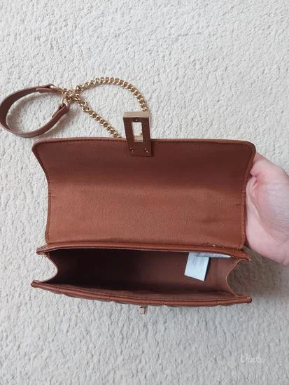 Stradivarius torbica