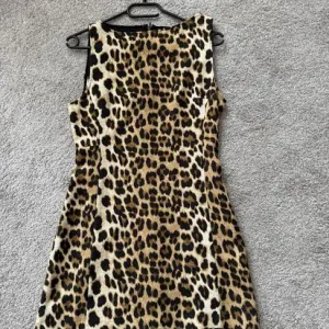 Zara leopard haljina