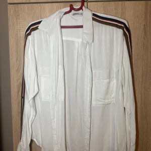 Stradivarius kosulja