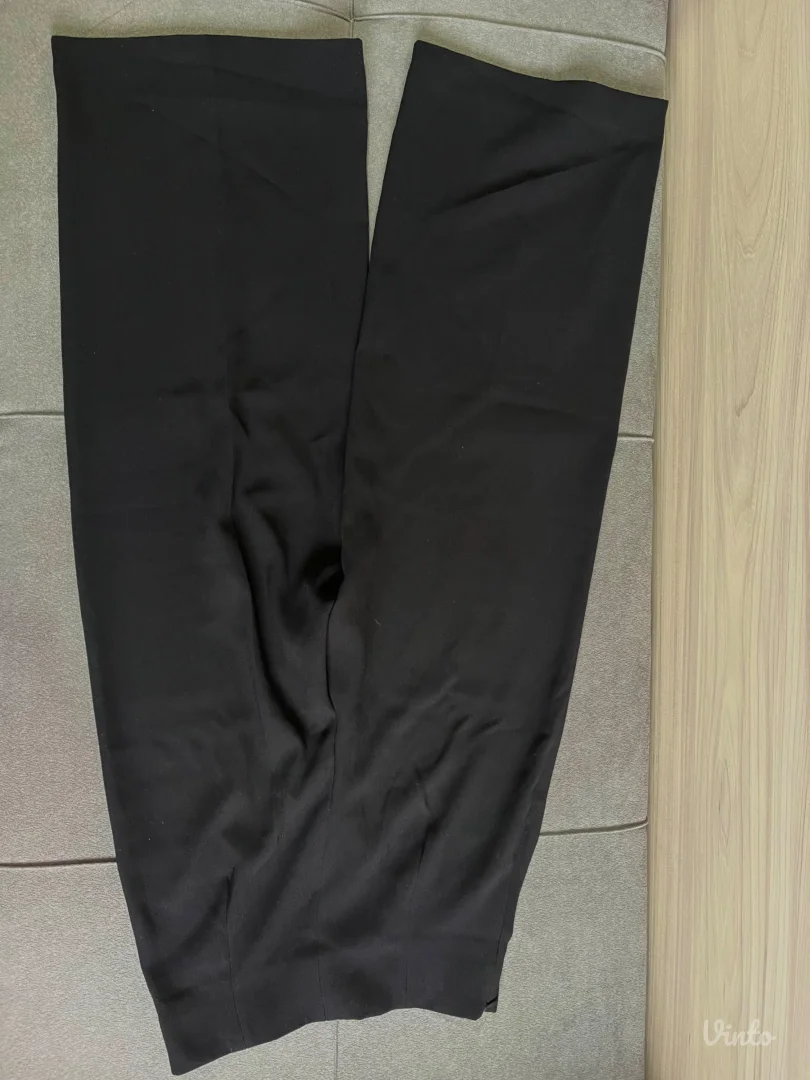 Crne ženske pantalone