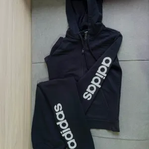 Adidas ženski komplet