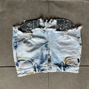 Superdry ženski šorts