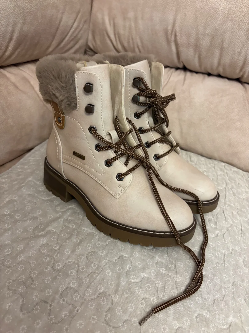 Ženske kratke čizmice