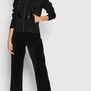 Guess trenerka m l
