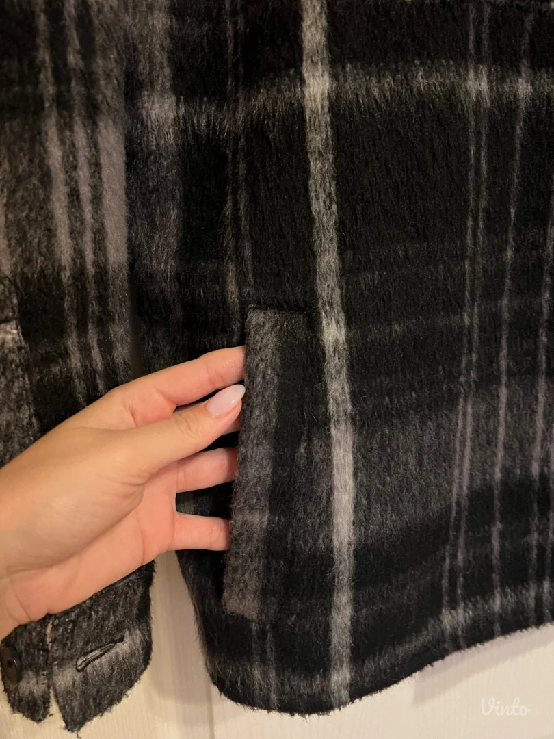 Jakna sa kapuljačom