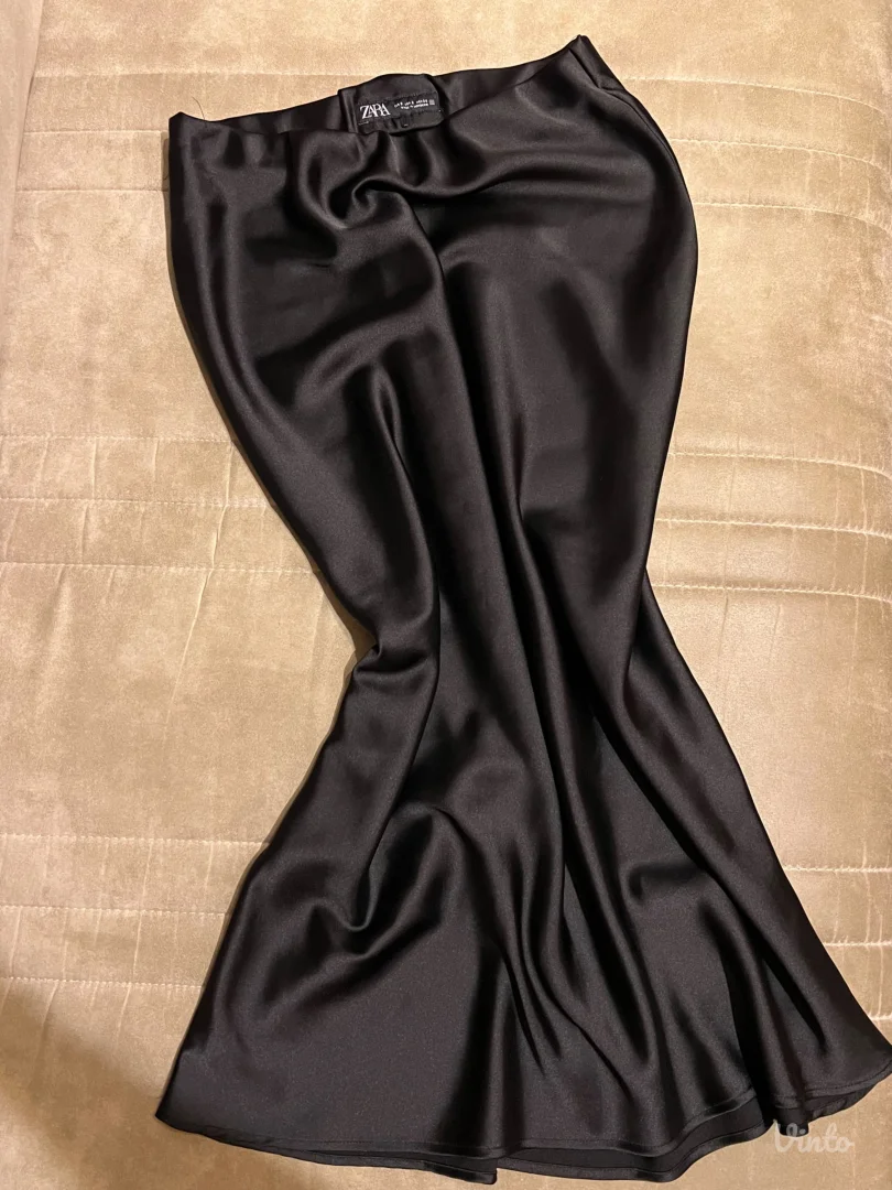 Zara satenska suknja
