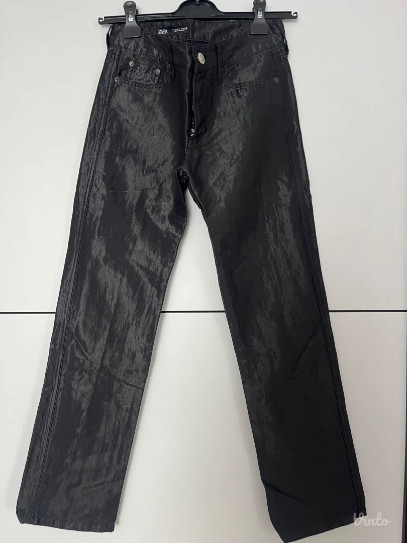 Zara sjajne farmerke