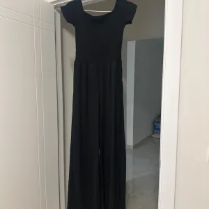 New Yorker Kombinezon