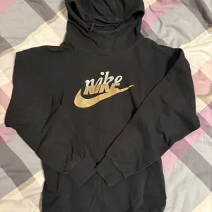 Nike duks