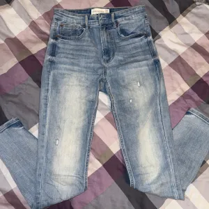 Stradivarius farmerke