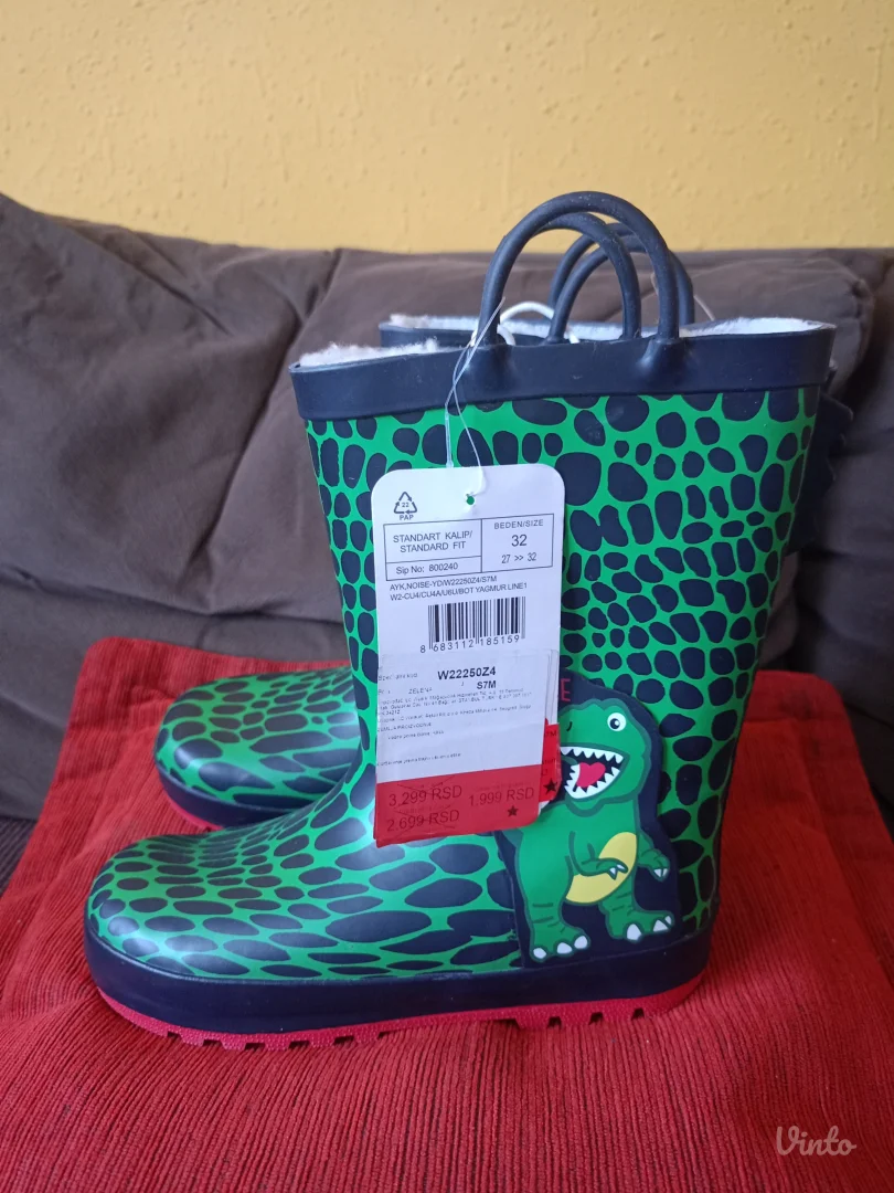 Waikiki nove cizme za decake