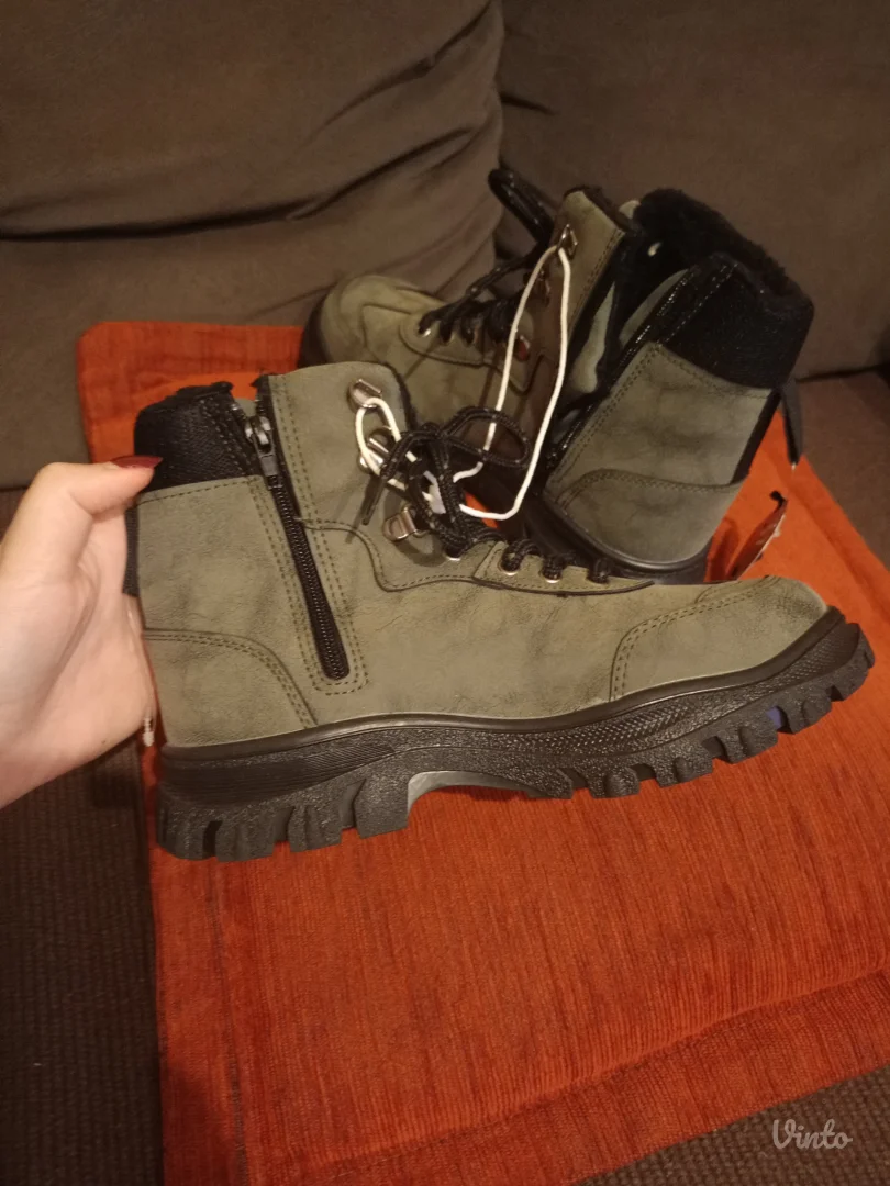 Waikiki čizme za dečake