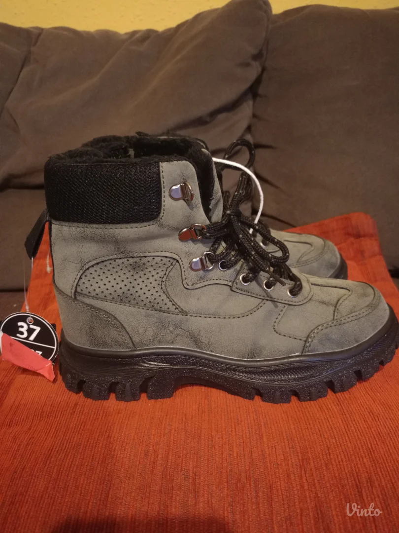 Waikiki čizme za dečake