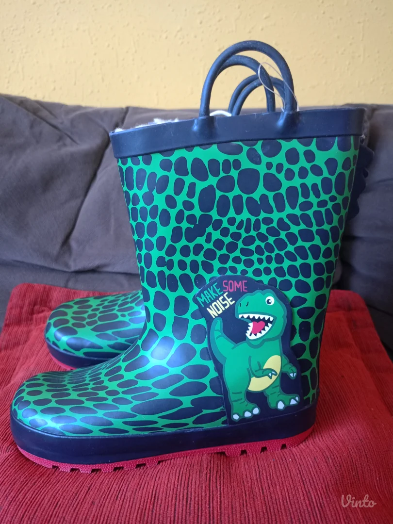 Waikiki nove cizme za decake