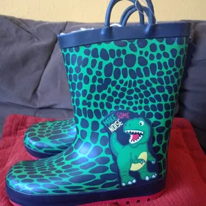 Waikiki nove cizme za decake